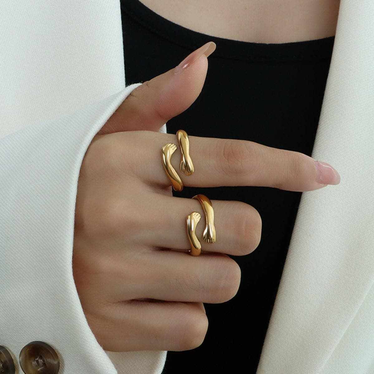 Elegant titanium steel hug ring
