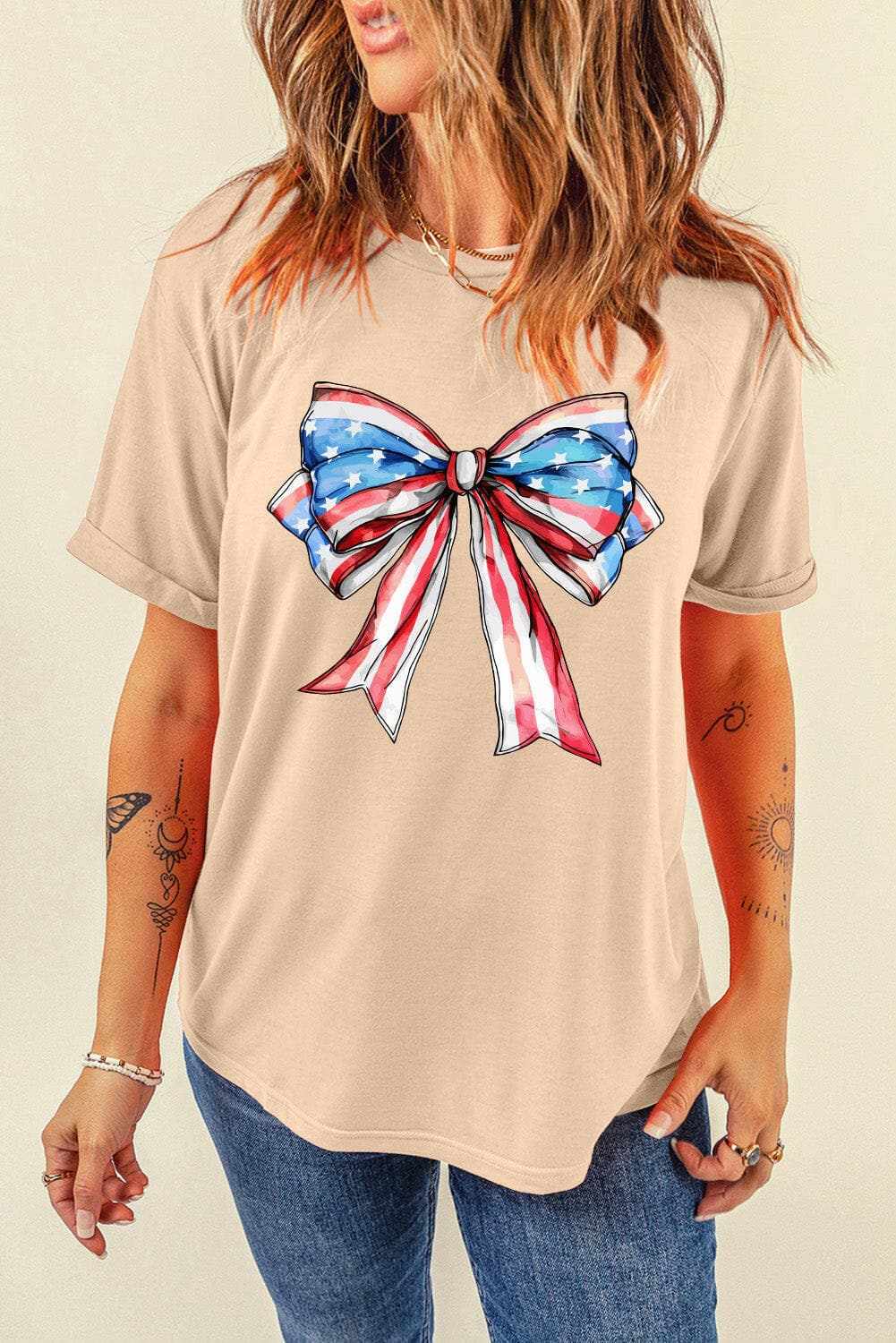 Bow graphic tee - round neck, soft fabric