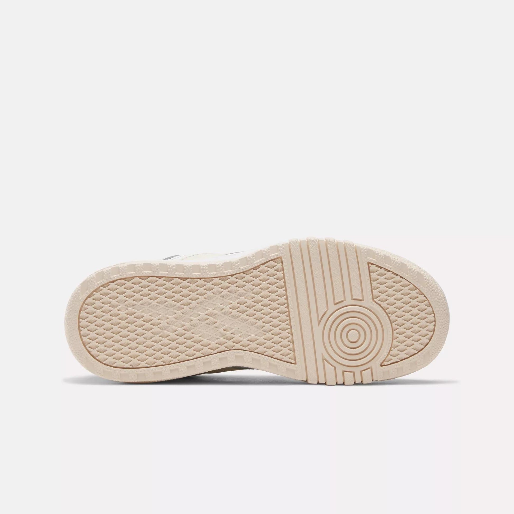 Club C Extra Shoes - Grade School