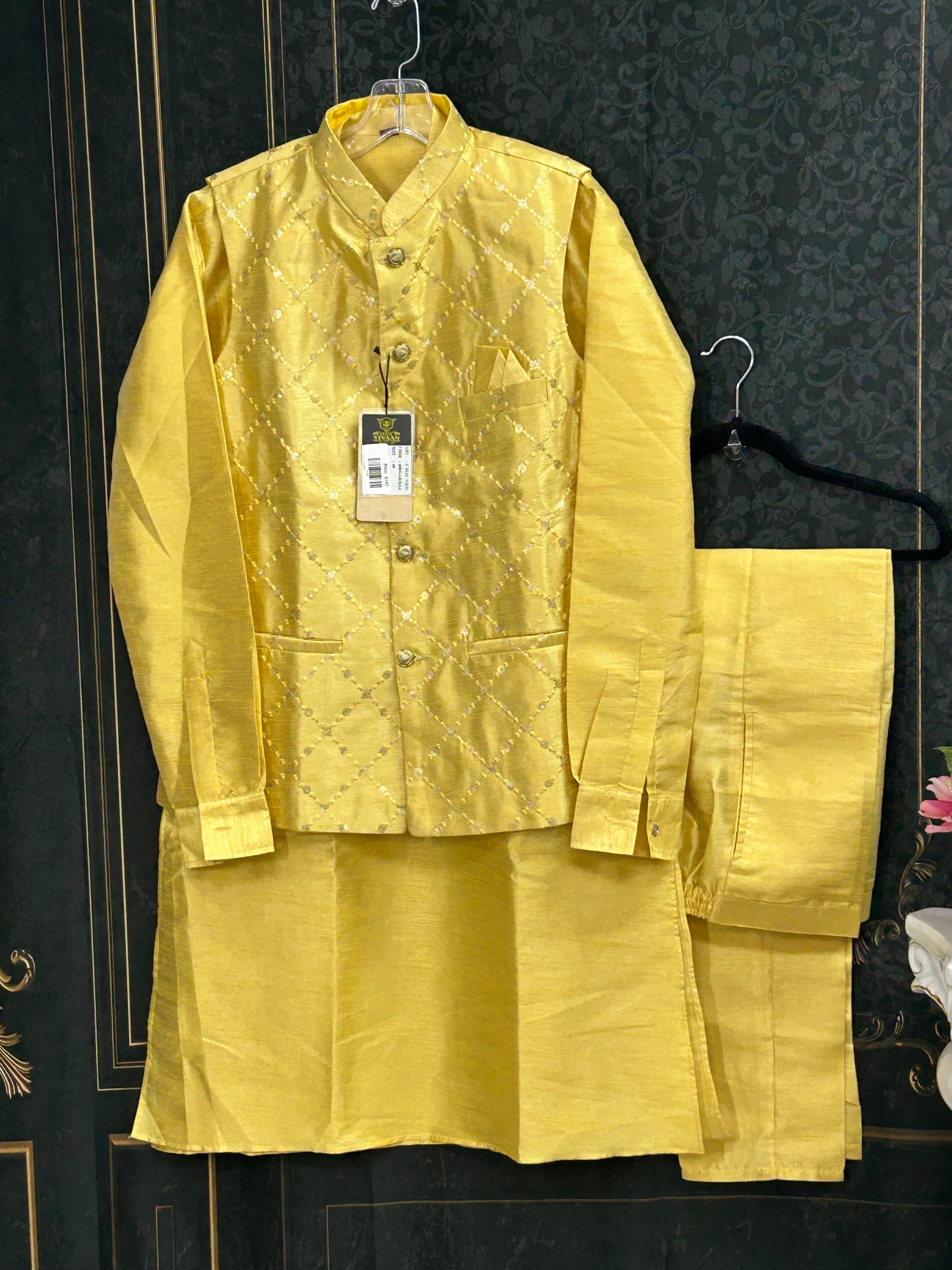 Cotton silk kurta set with jacket