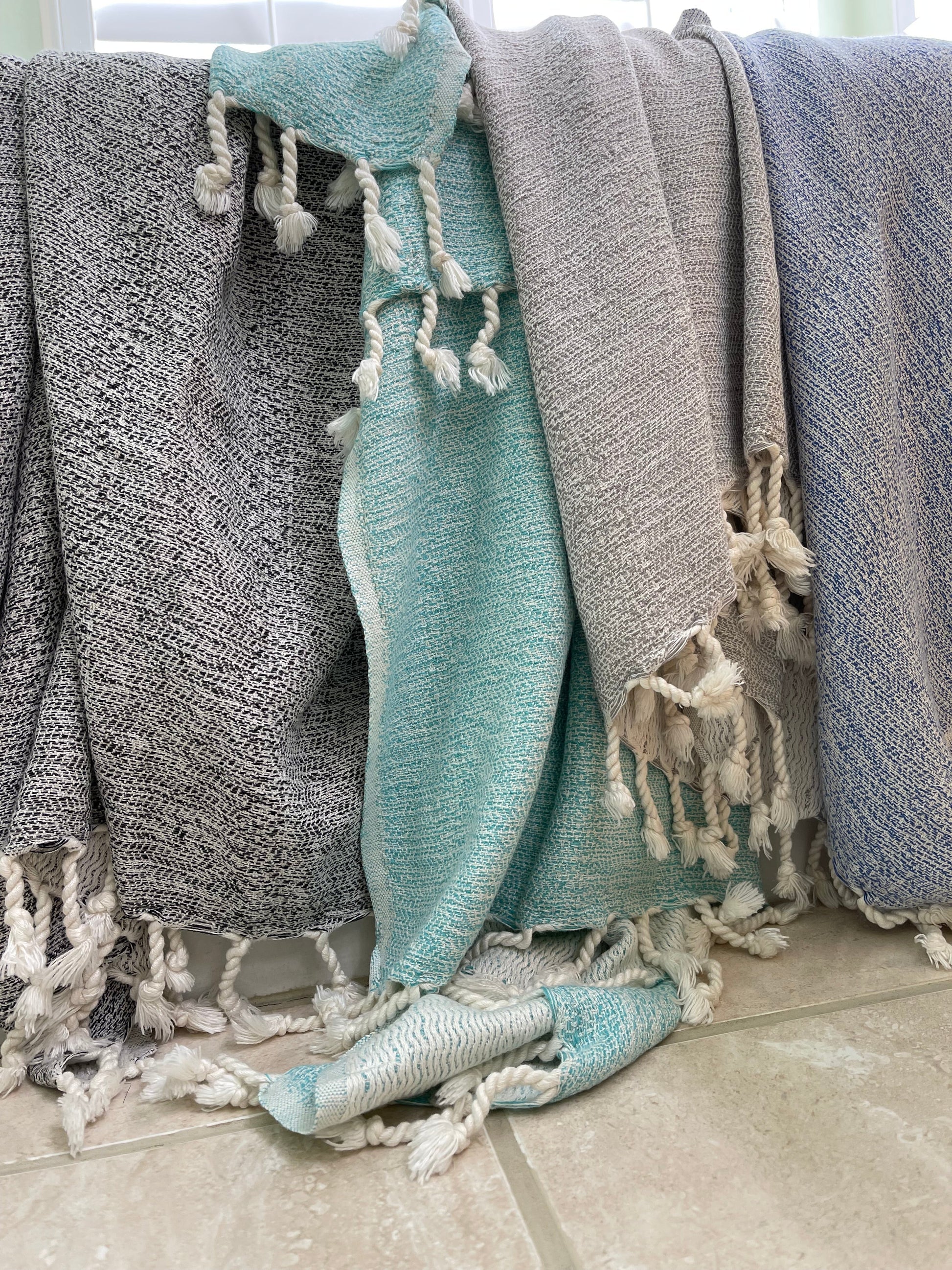 Santa Monica Soft Turkish Towel 40 Inch by 70 Inch Eco Friendly Quick Dry Bath and Beach Towel