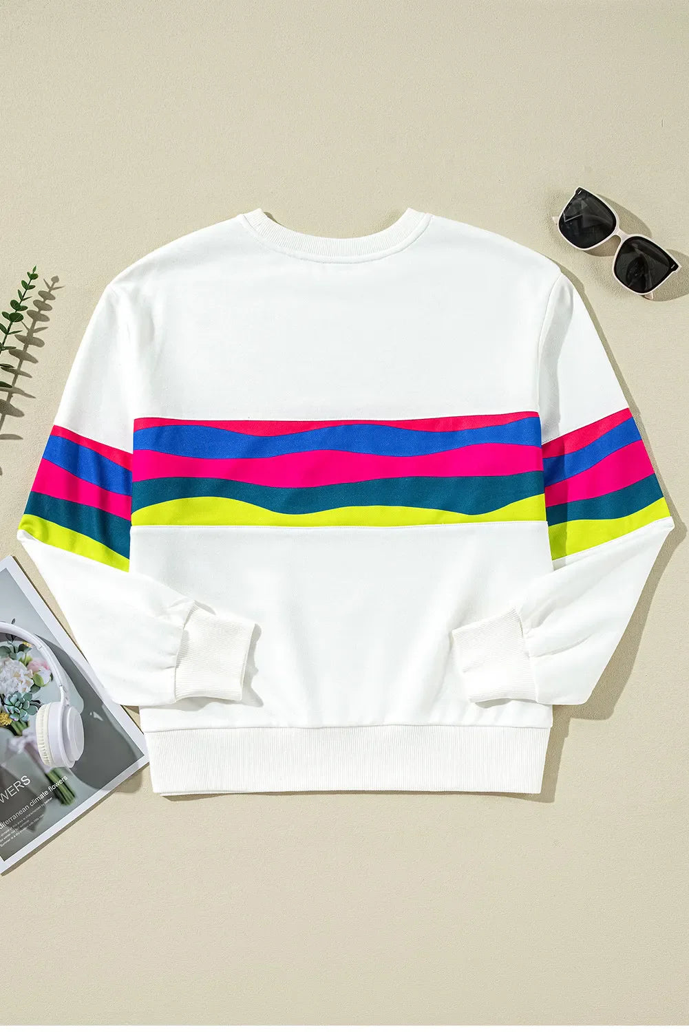 Chic long sleeve contrast top
