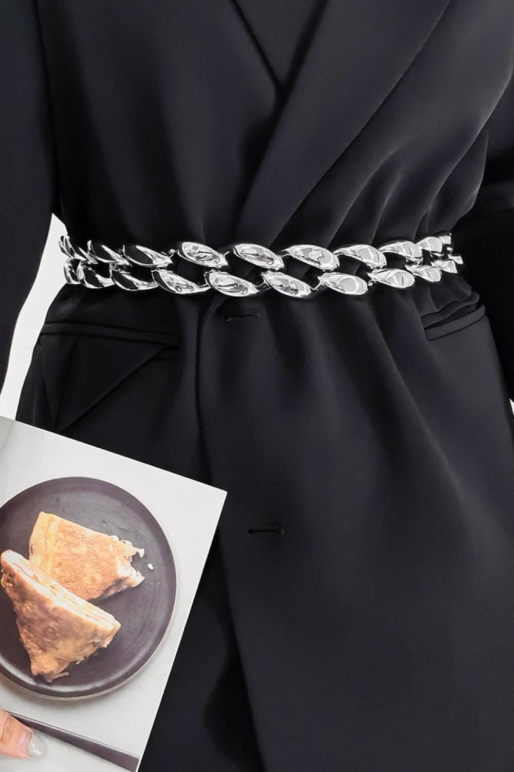 Chic acrylic curb chain belt 1.2"