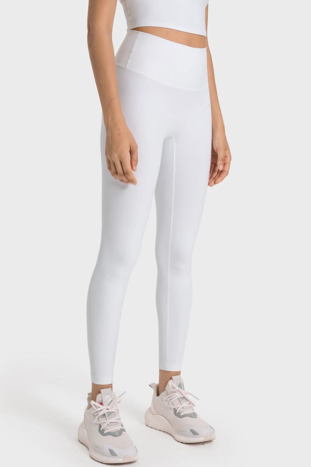 High-rise yoga leggings with wide waistband