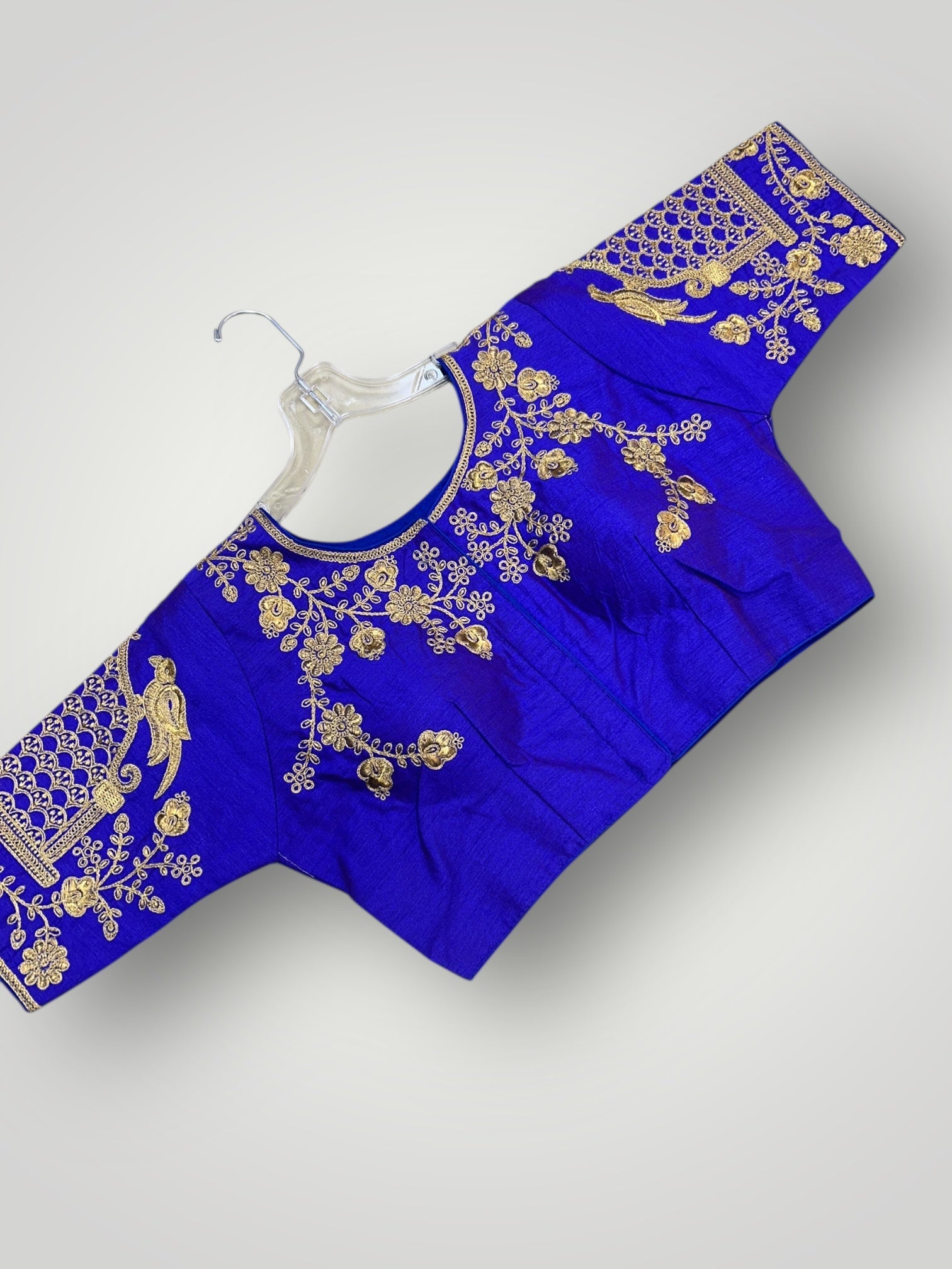 Front hook blouse