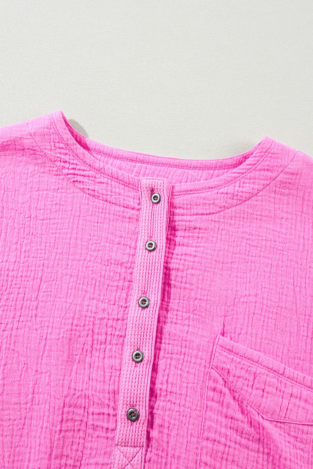 Bonbon plus size half-button top