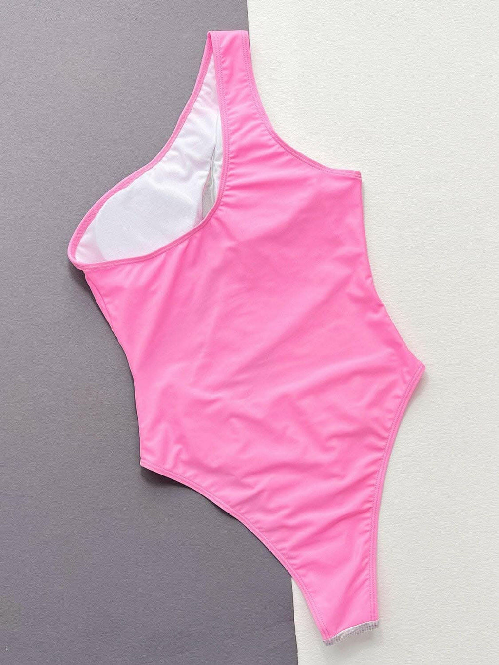Chic contrast panel swimsuit