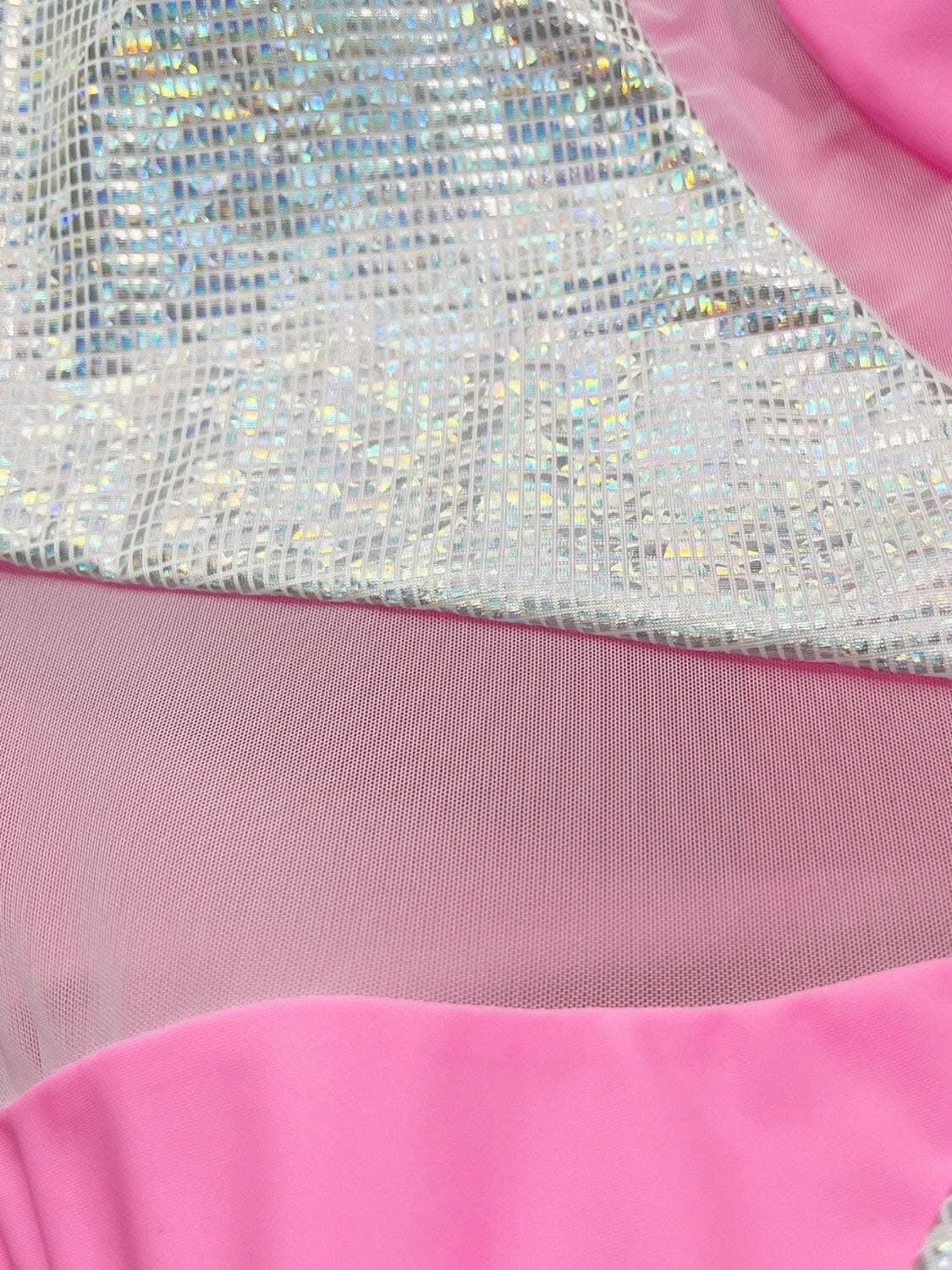 Chic contrast panel swimsuit