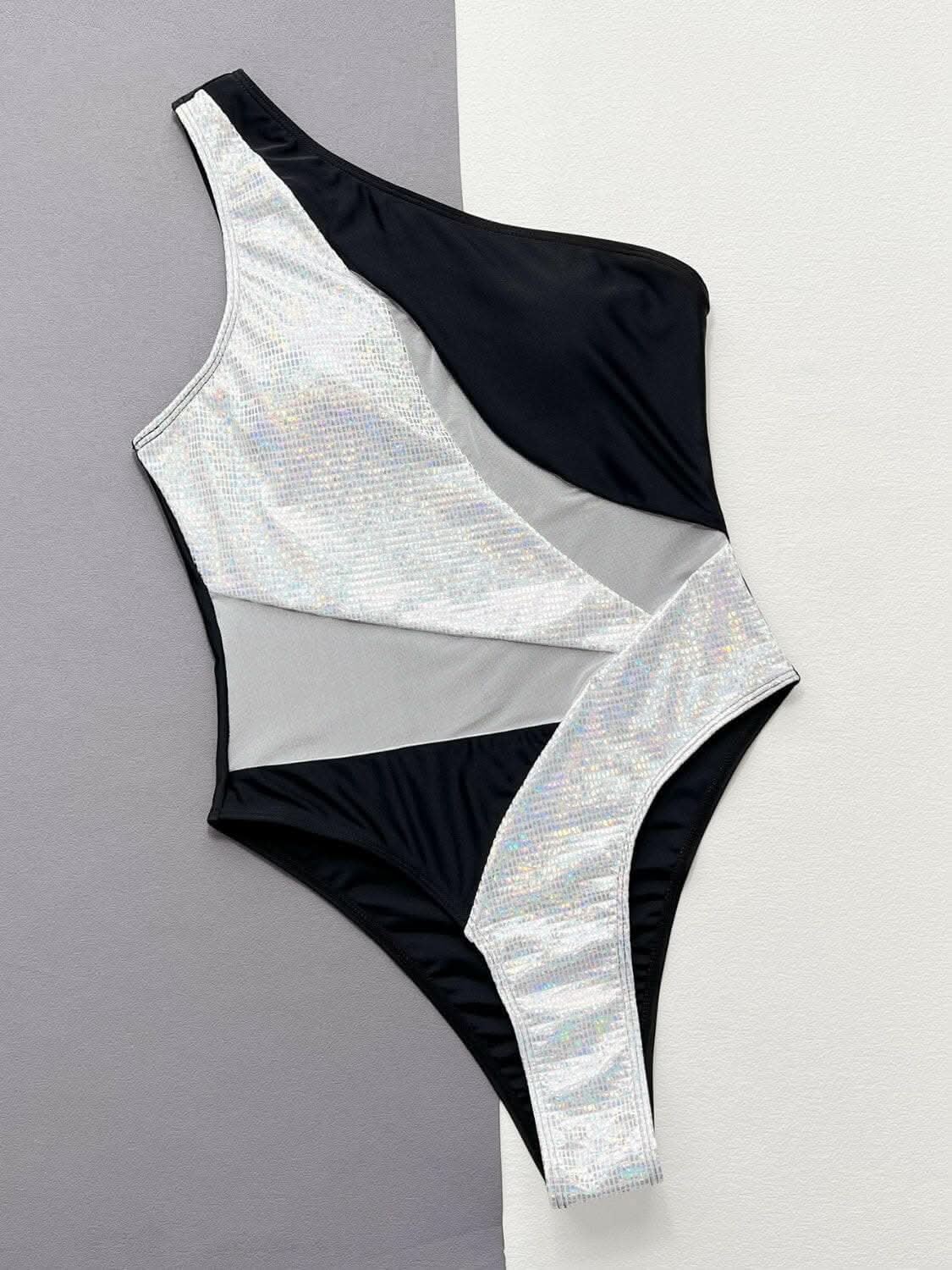 Chic contrast panel swimsuit