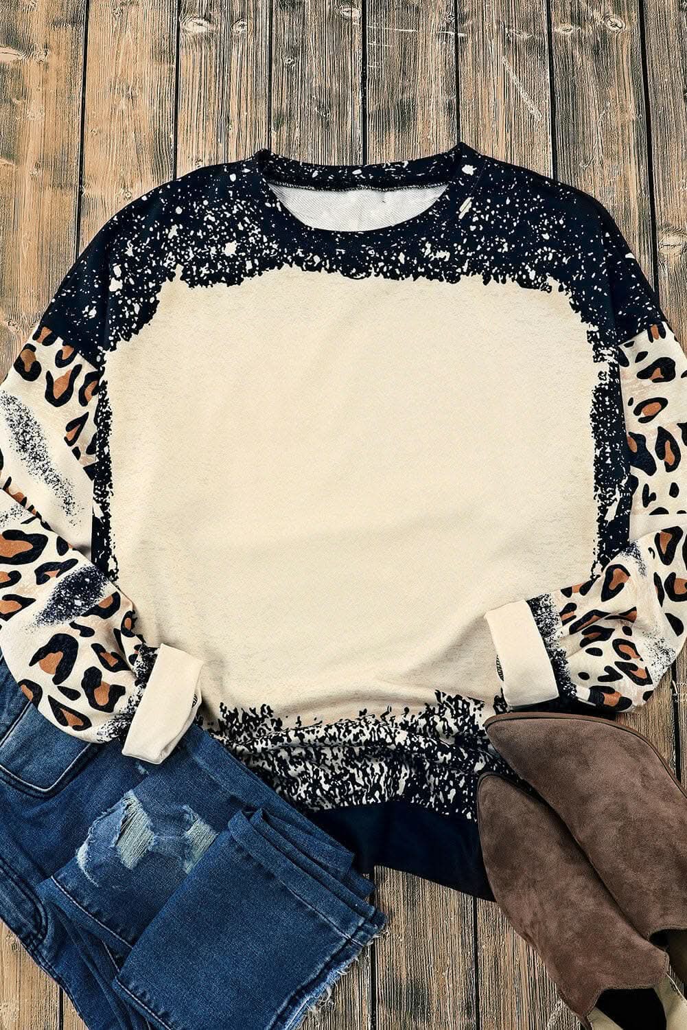 Chic leopard print sweatshirt