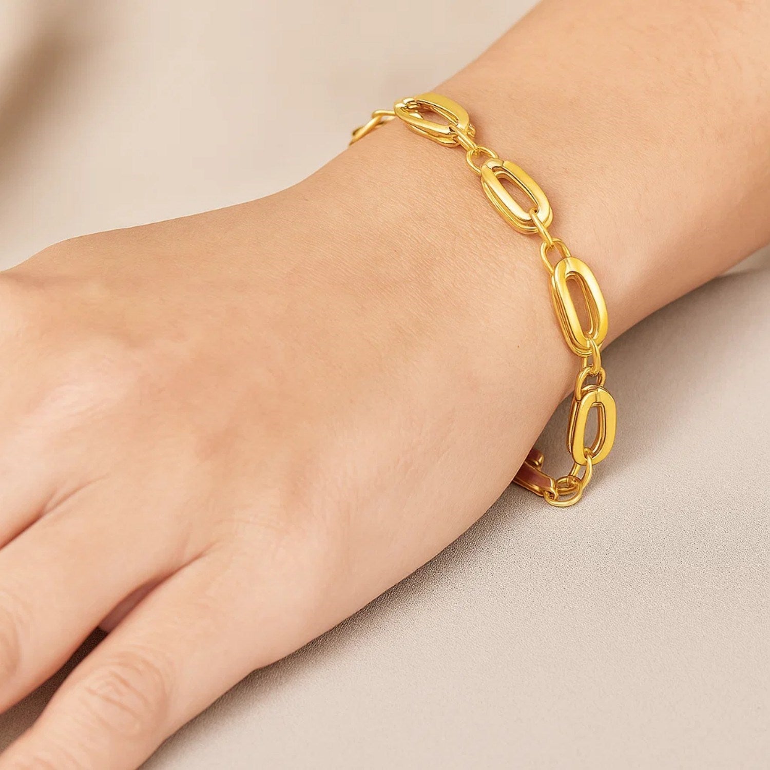 14k Yellow Gold Bracelet with Long Double Oval Links (8.20 mm)