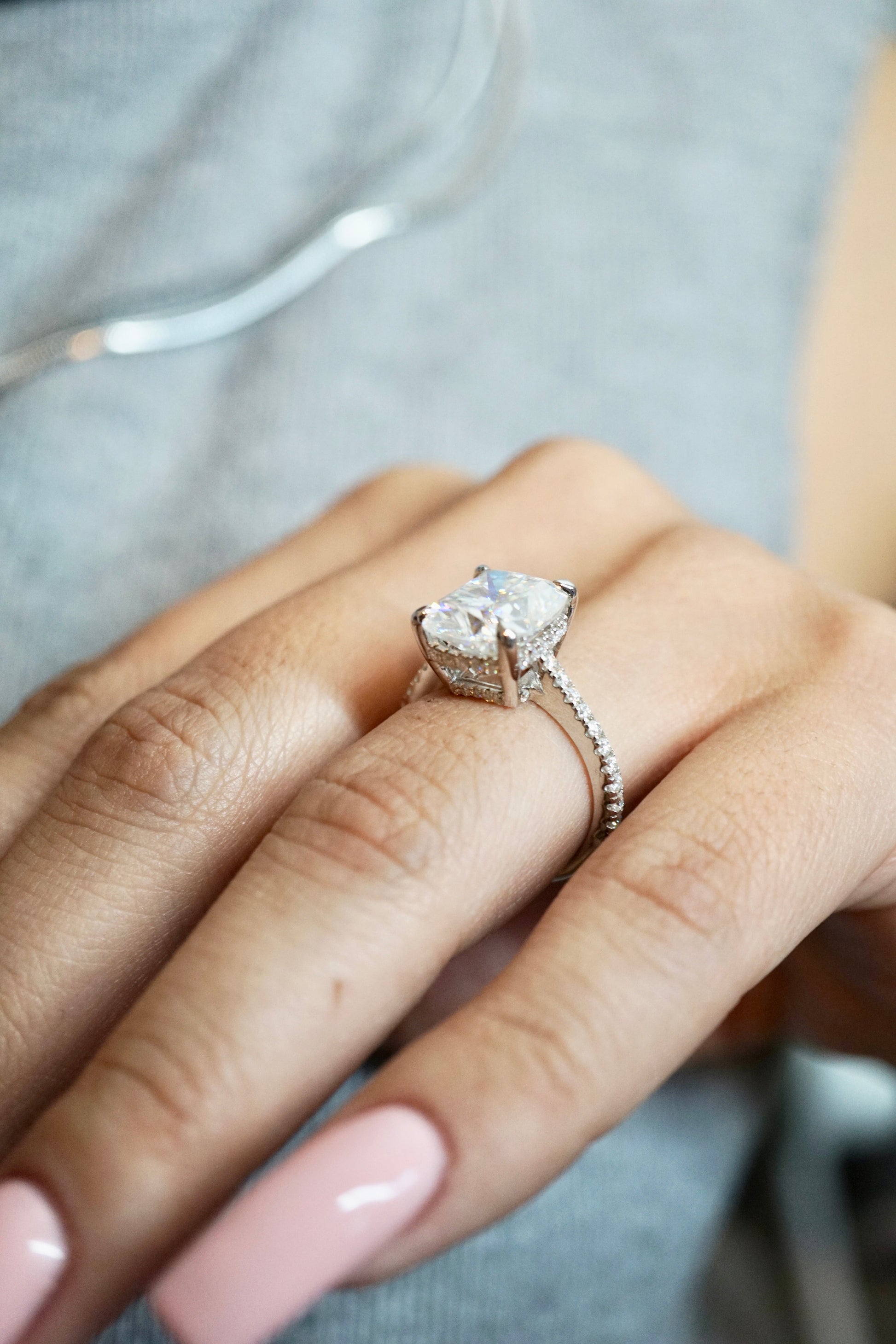 6.0ct Cuhsion Cut Moissanite Lab Diamond Accented Engagement Ring