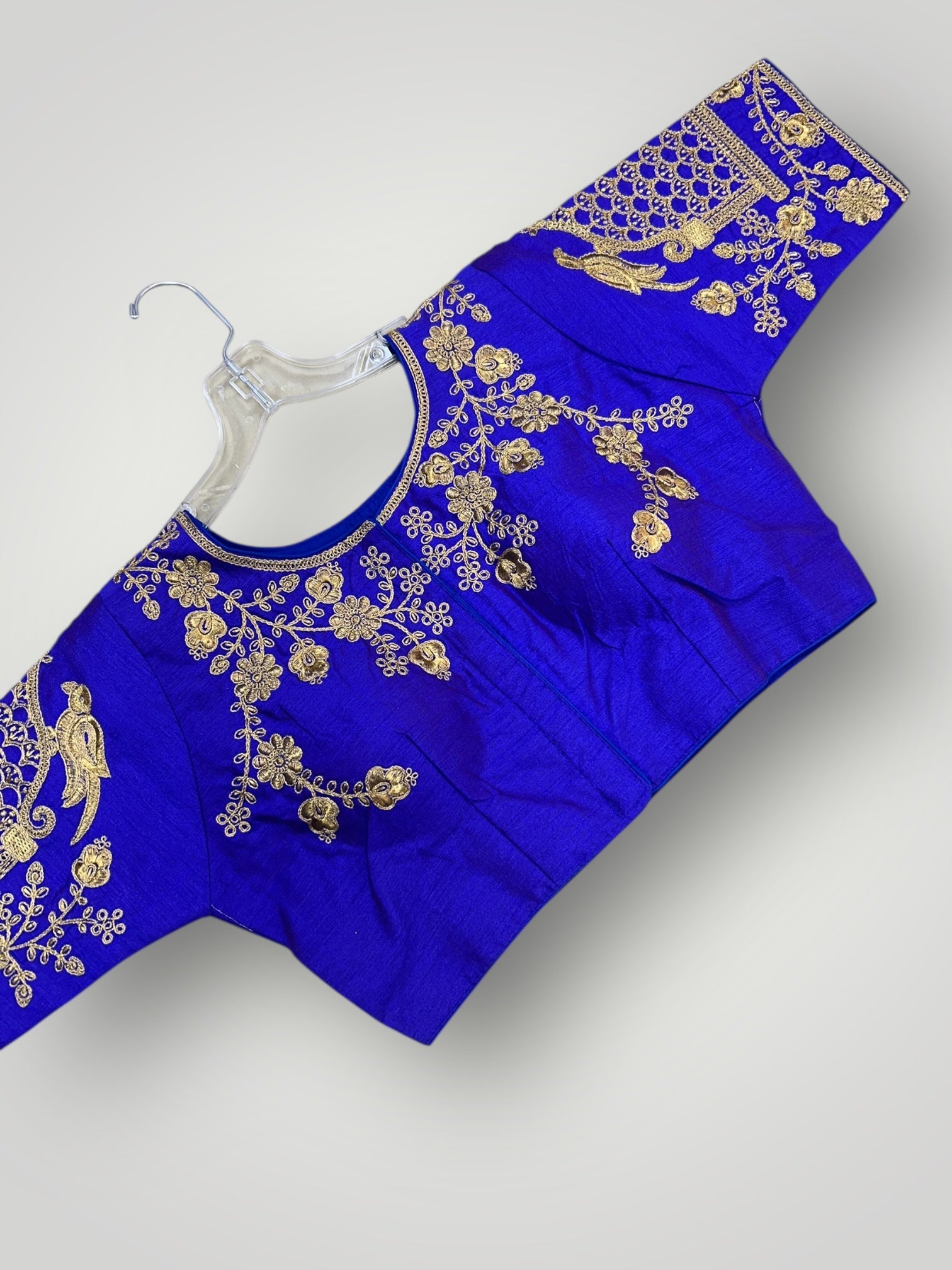 Front hook blouse