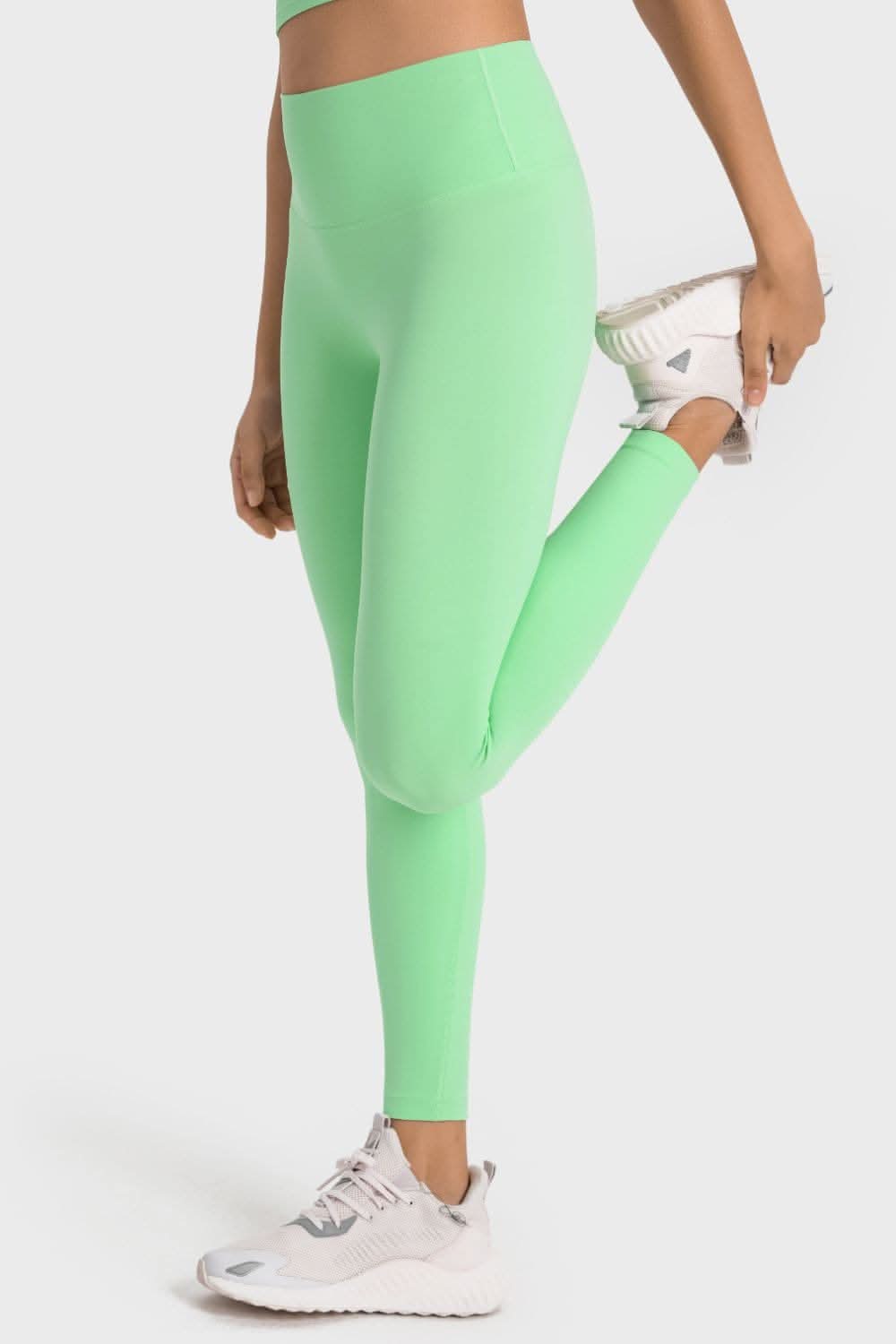 High-rise yoga leggings with wide waistband