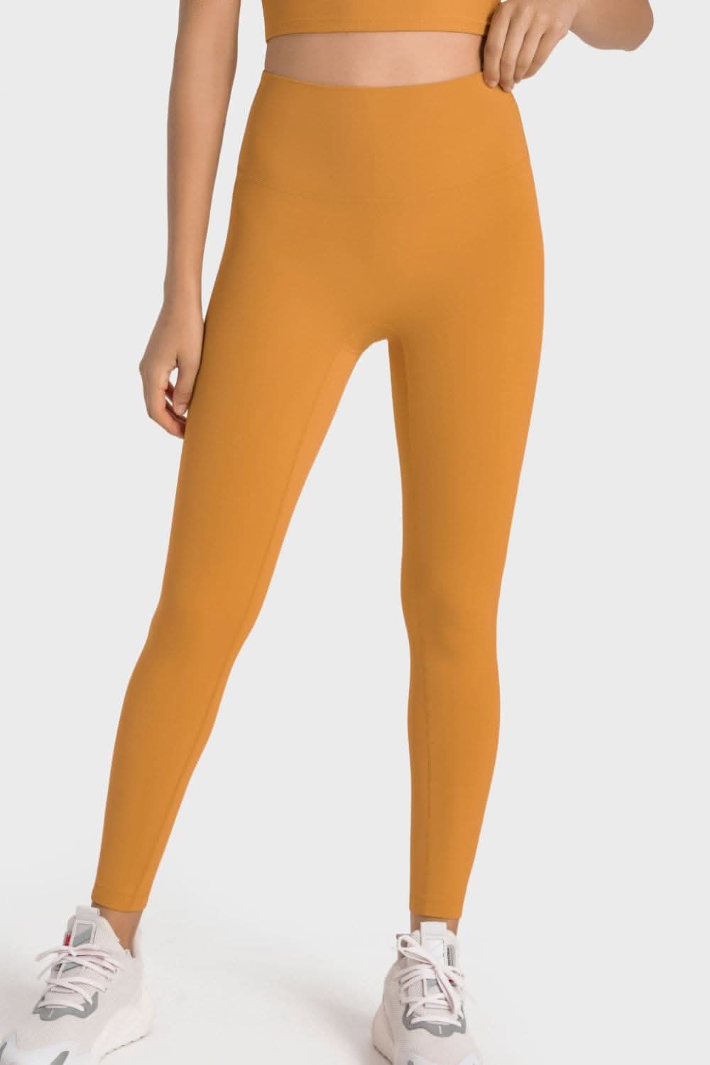 High-rise yoga leggings with wide waistband
