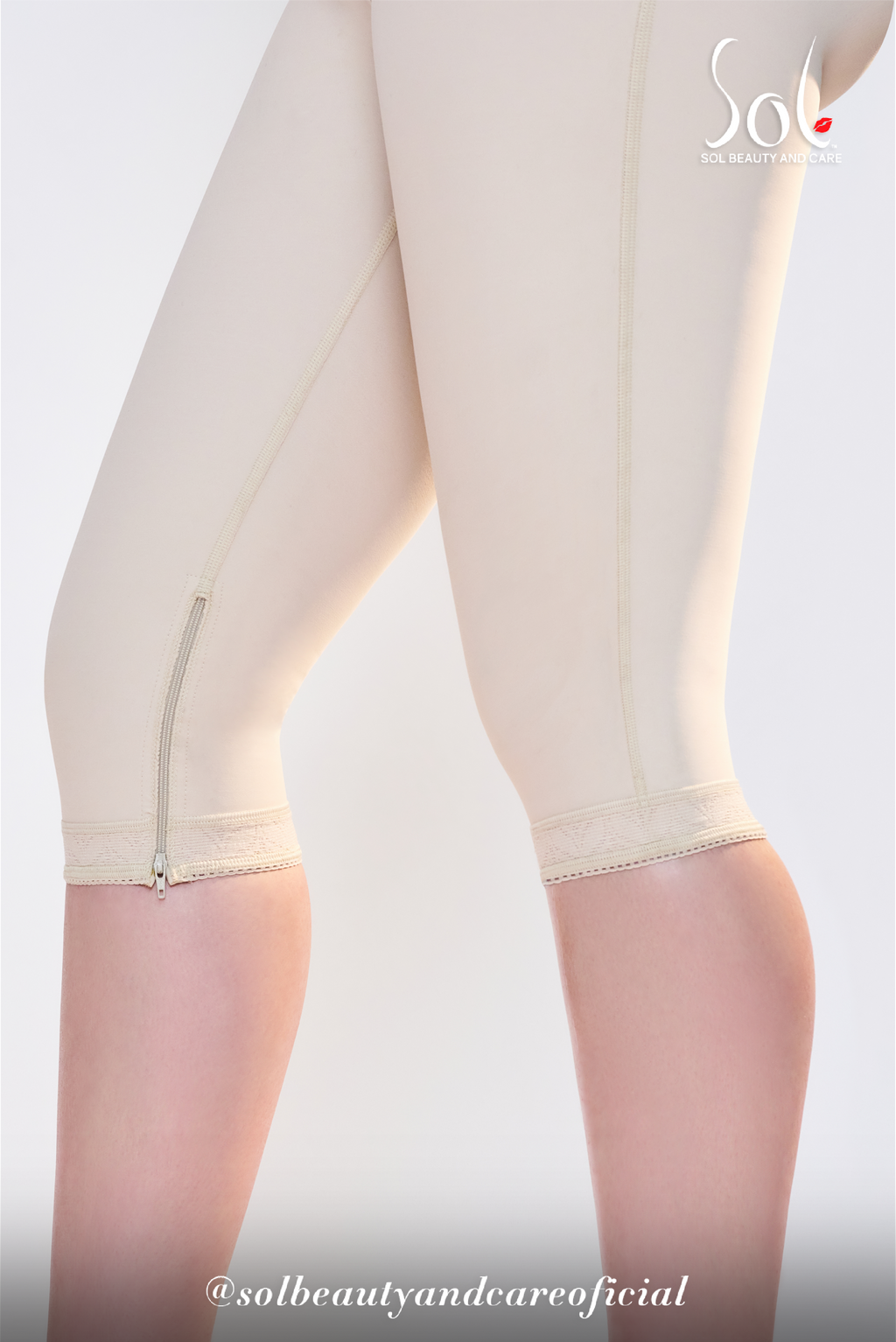 Hourglass Short High Rise Knee length