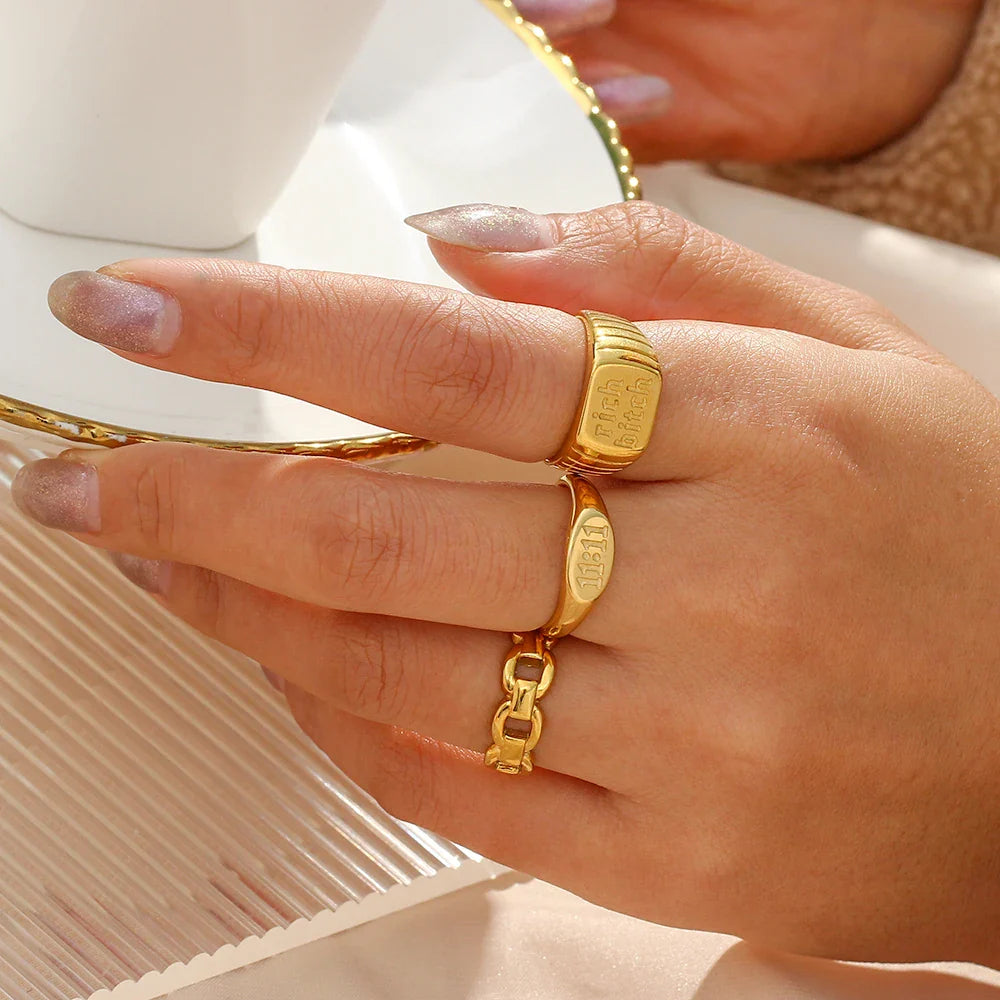11:11 Angel Number Signet Ring - Elegant Women's Jewelry