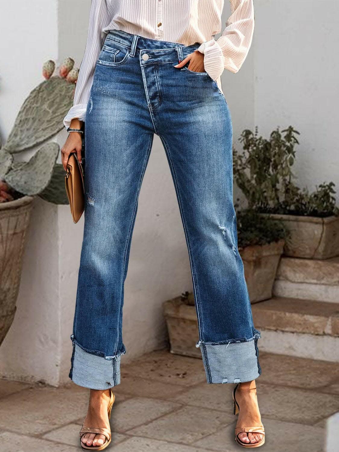 Slim fit jeans with pockets