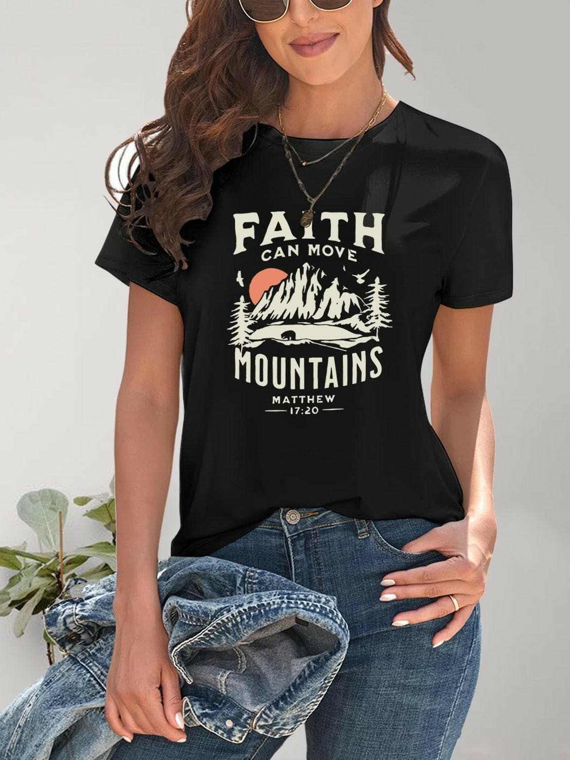 Trendy graphic tee for casual style