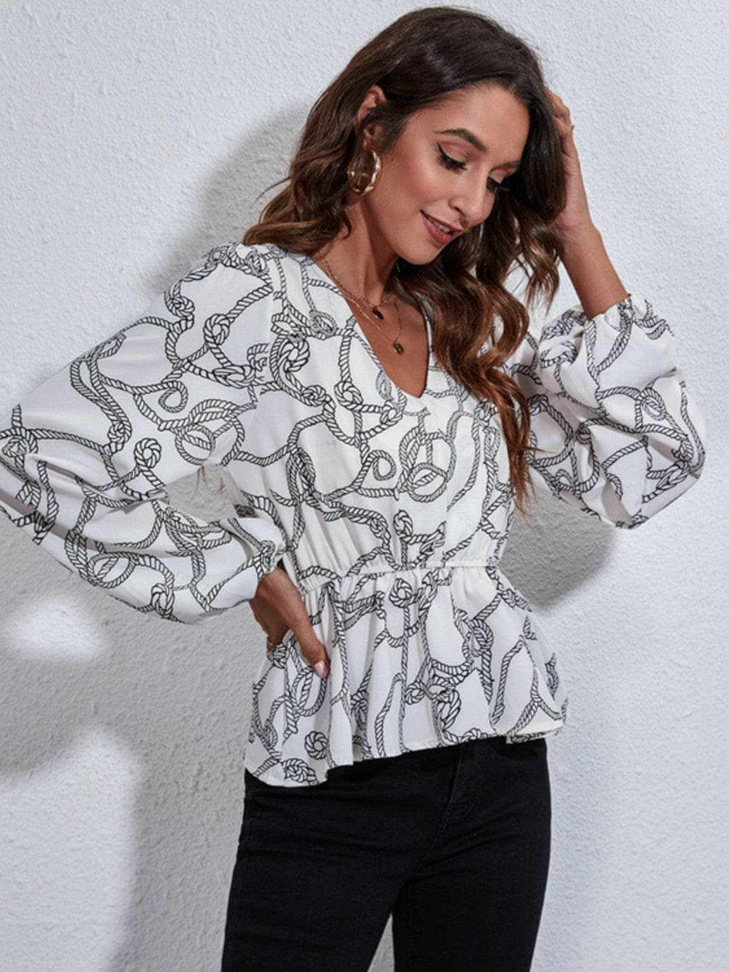 V-neck peplum blouse with sleeves