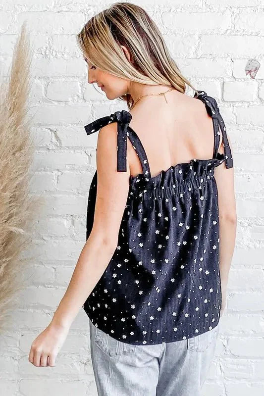Trendsi Daisy Polka Dot Ruffle Tank Top - Black - Small