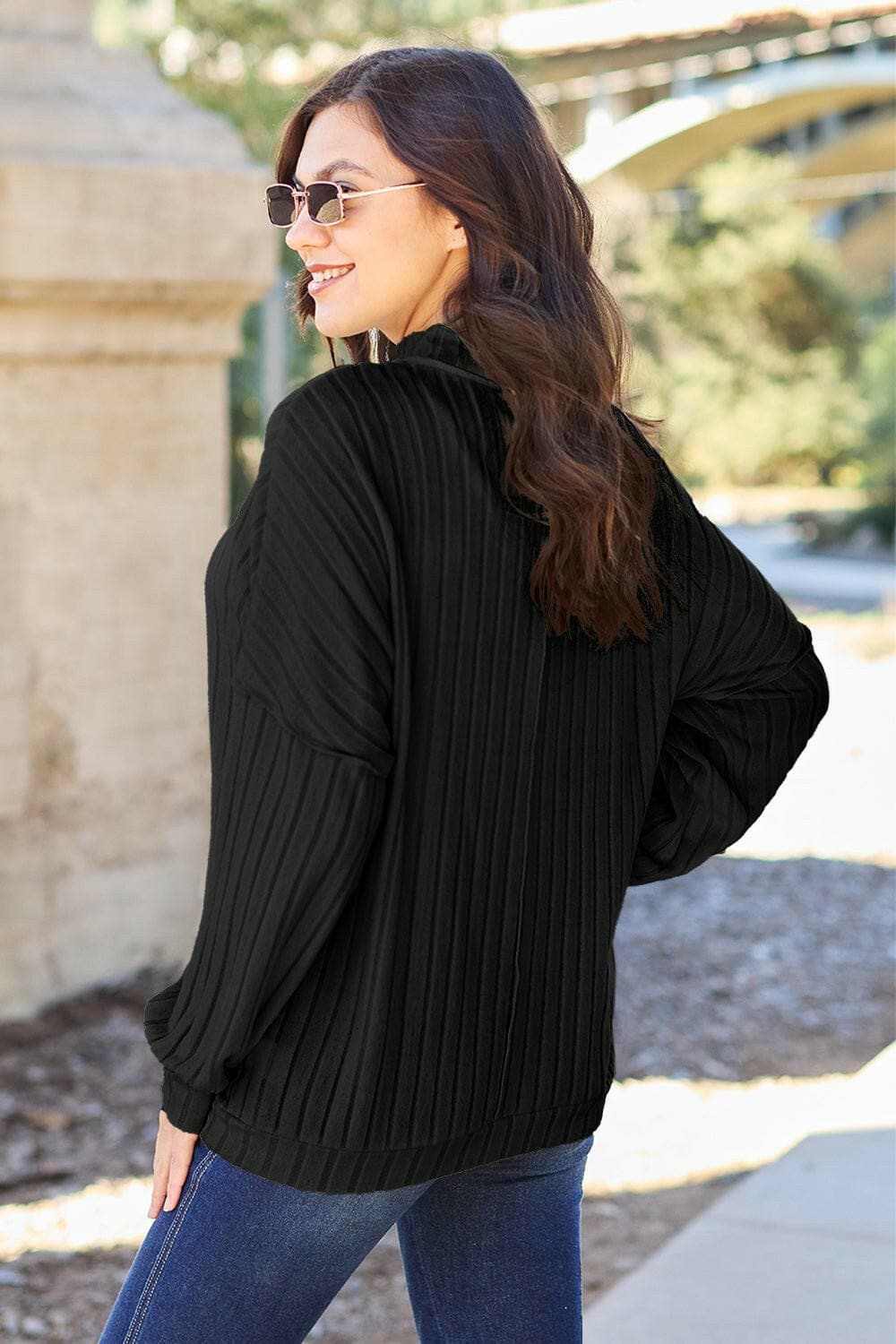 Chic ribbed mock neck top – exposed seams