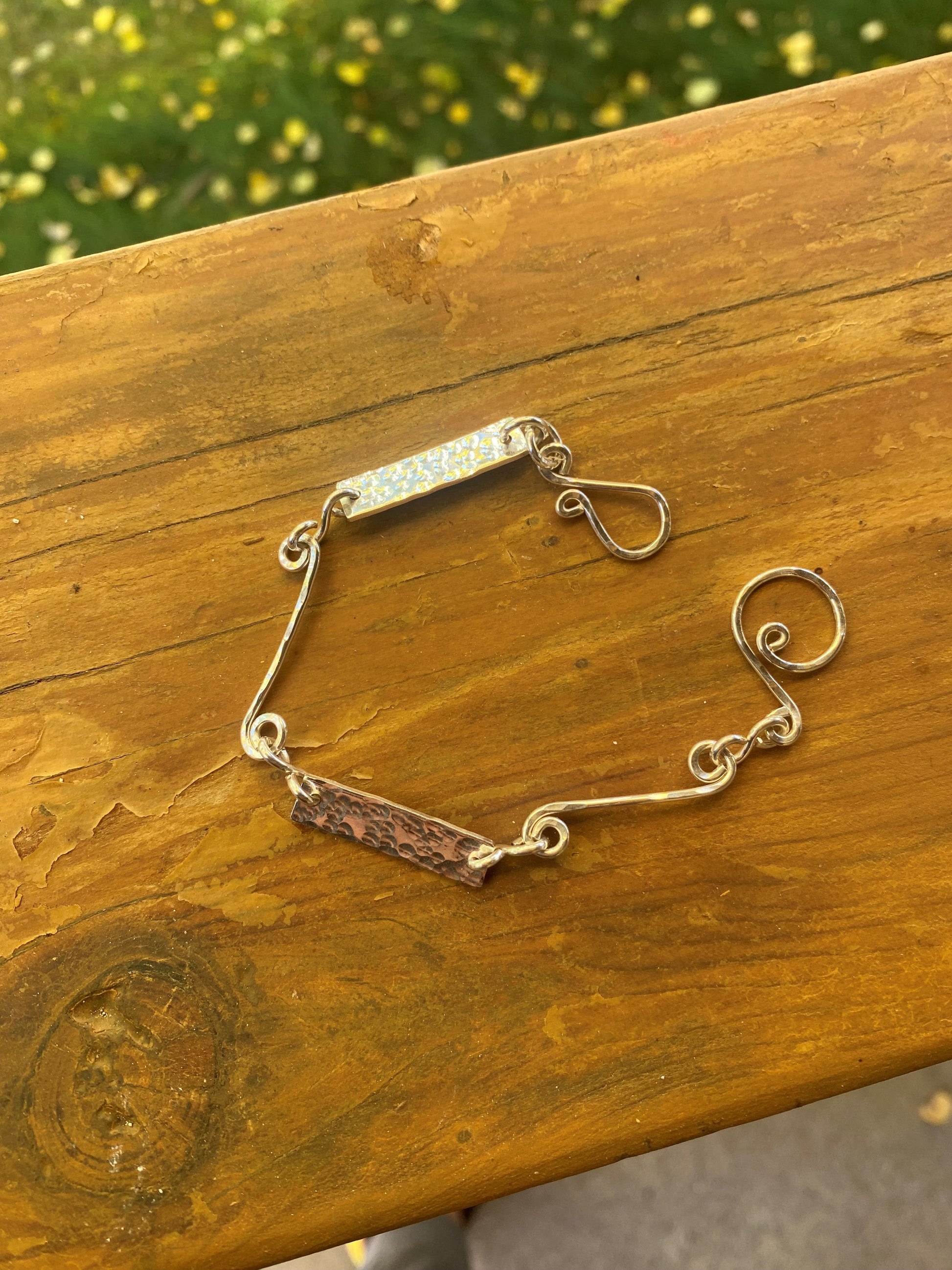 Bar and swirl Bracelet