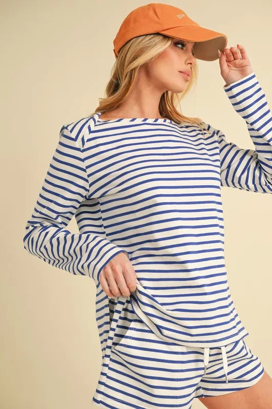 Drawstring Contrast Striped Shorts