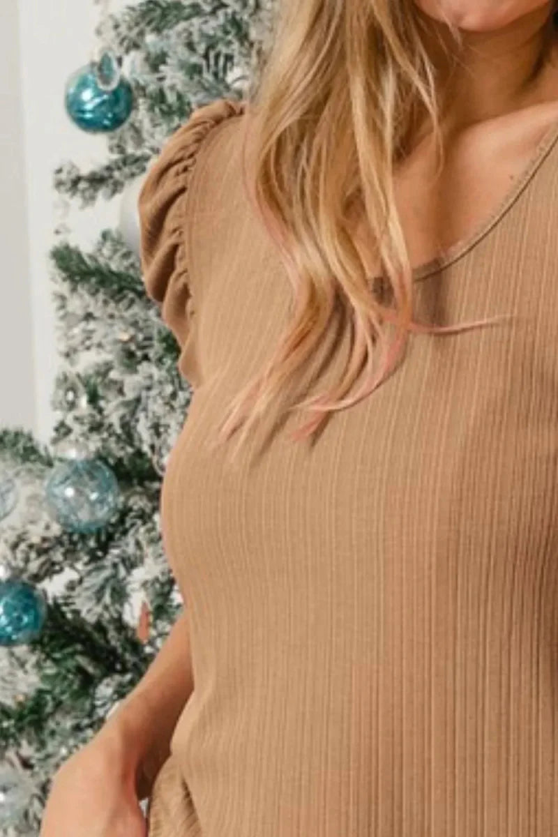 BiBi Verigated Rib Knit Puff Sleeves Shorts Top for Women