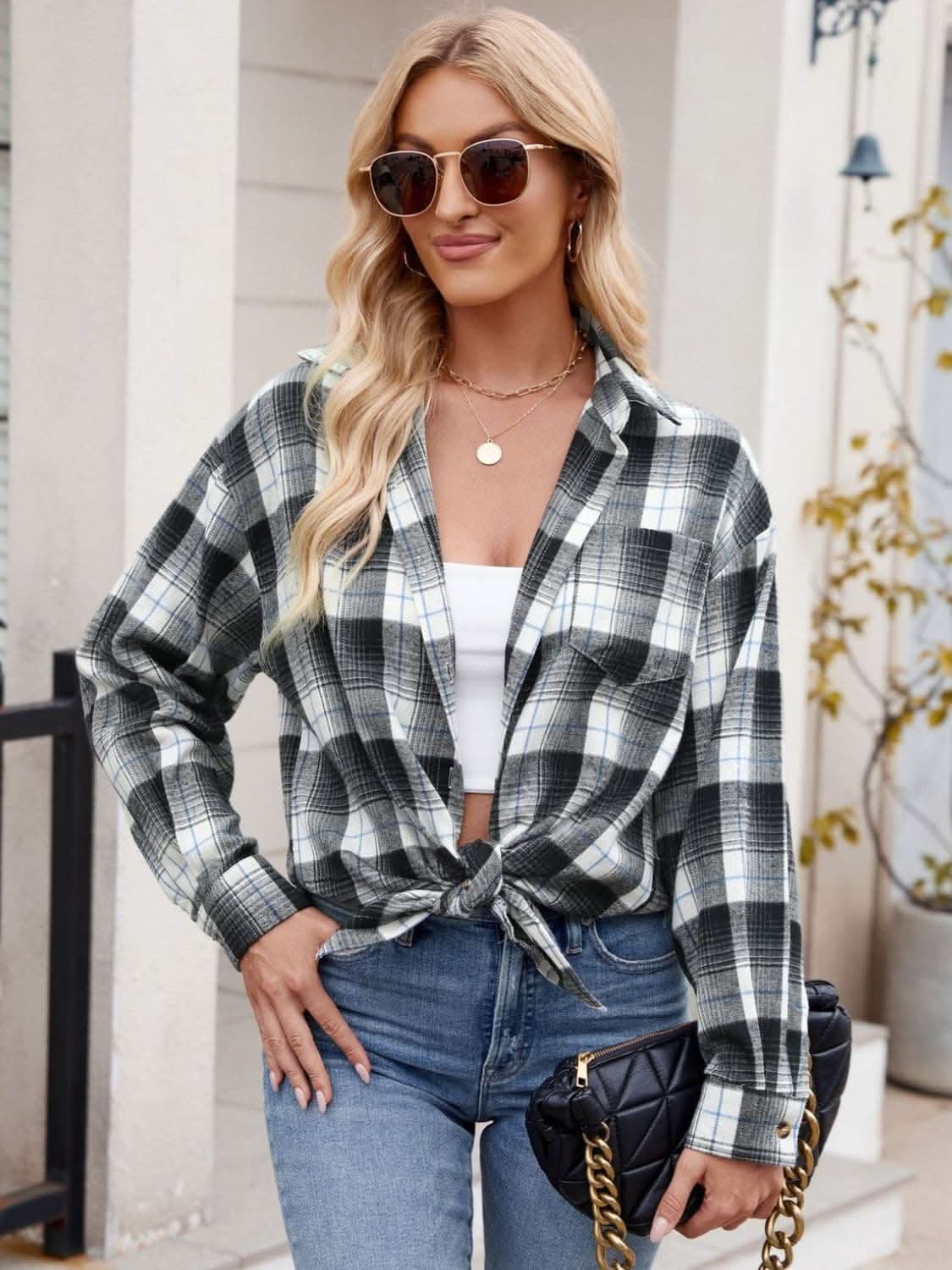 Plaid collared long sleeve shirt