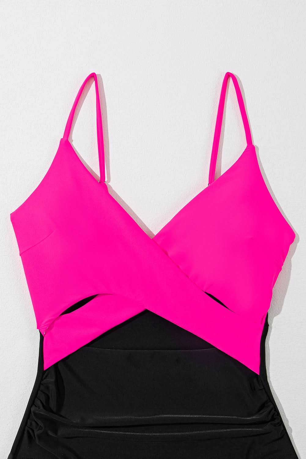 Chic rose red cutout monokini