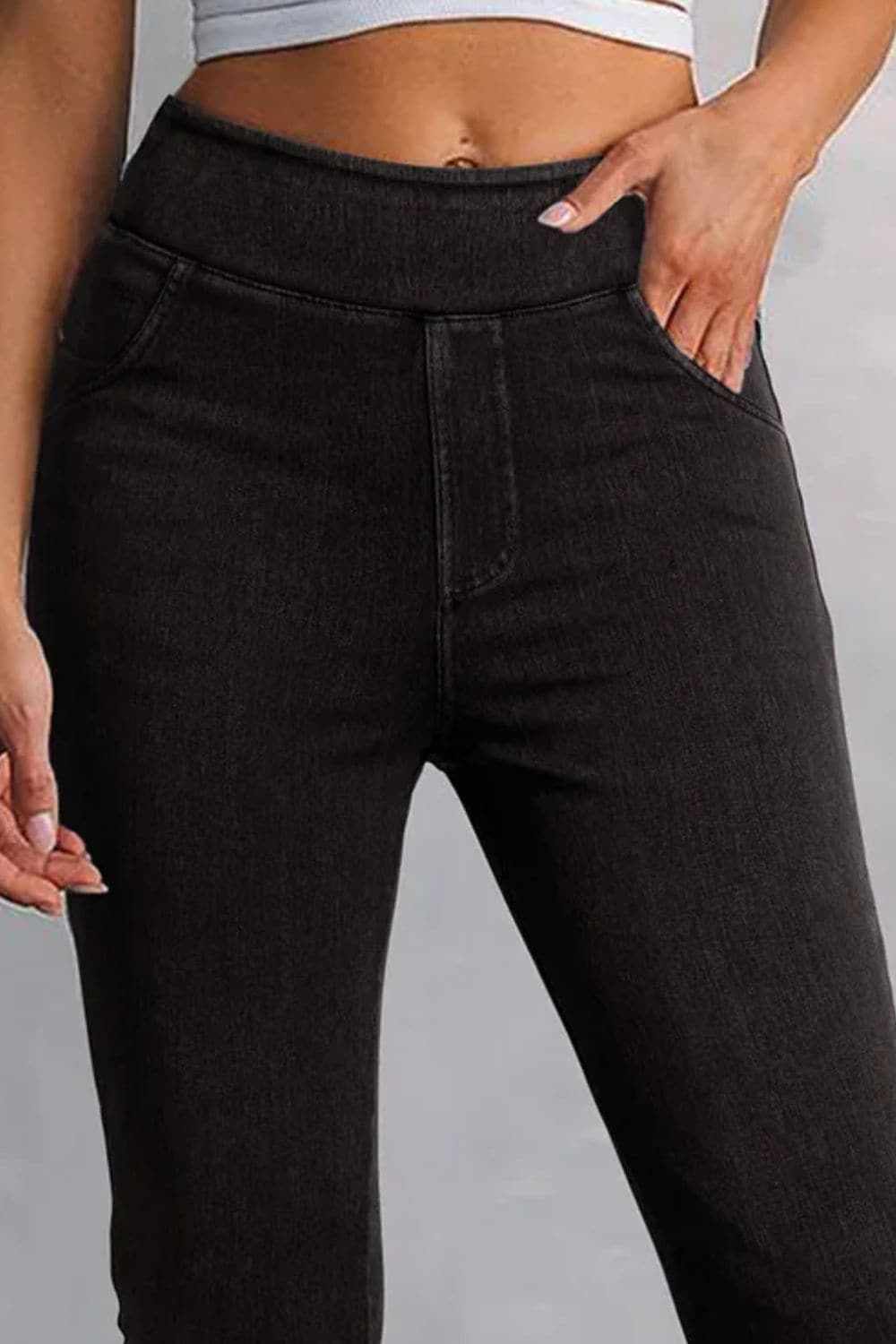 Skinny jeans with pockets - chic fit